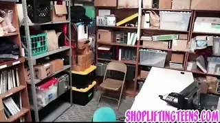 المراهق العربي المسلم يحصل على الوجه بعد السرقة وامتصاص ديك