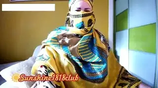 زوجة عربية تركية بالحجاب مع كاميرات إسلامية كبيرة الثدي تسجل يوم أكتوبر