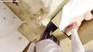قامت بتفكيك دمى التوصيل الجنسية الخاصة بي من
