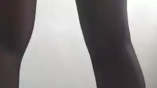 الحجاب التركي صنم القدم والساق ناضجة
