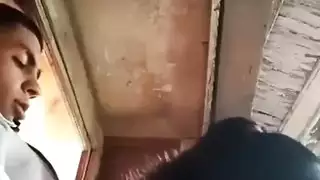 مراهقون عرب يصورون جنسهم على الفيديو