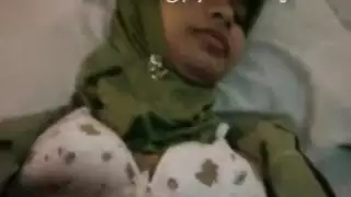 فتاة عربية مدمن مخدرات المزيد @