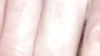 اللسان العربي يمارس الجنس مع زوجتي العربية تستمتع بالجنس