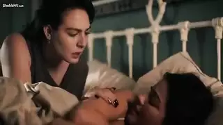 مشاهد جنسية من مسلسل مترجم للعربية