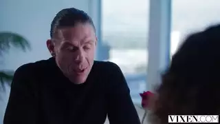 النساء الذين لعق كس حتى العظم