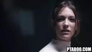 هارد ستوب الجزء كينا جيمس، ريغان فوكس، آنا كلير كلاودز، دييغو بيريز، ثيودورا داي، سارة عربي، ليتل بوك