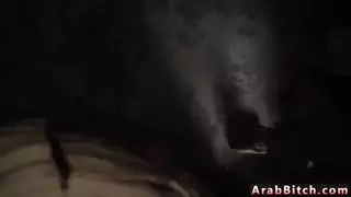 الراقصات البطن العربية المثيرة وتوصيل الثلاثيات المسلمين عامر