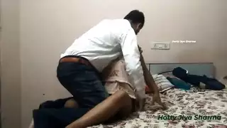 قتلت العروس التي نجحت حديثًا حبيبها القديم بعد الزواج