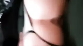 أسلوب هزلي مهاجرات محجبات في فرنسا