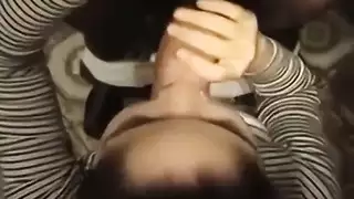 زوجة عربية ساخنة تمتص الديك المغربي الوحش