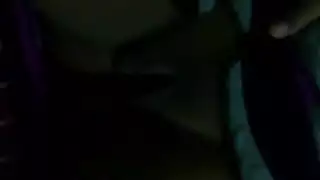 مومس بتشرب الحشيش وتتكيف كسها ياكلها تتناك وتتكيف تانى احلى كيف