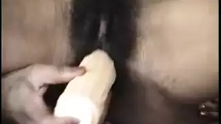 فرخ أسود مشعر الحصول على استغل من قبل المتأنق العربي