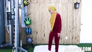 كيرا بيريز تحت الحجاب