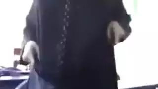 اللبوه ترفع هدومها وتلعب فى نفسها وتنزل السبعه ونص