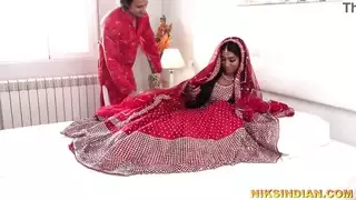 اللسان الذي أدلى به كس الهندي