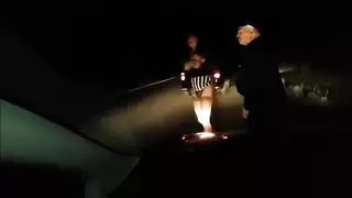 عاهرة عربية في الغابة