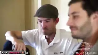 سكس مترجم القضيب المناسب في الطيز المناسبة