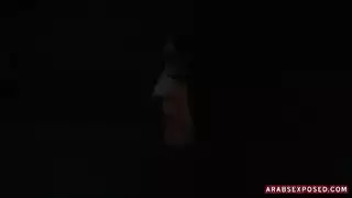 التقطت الفتاة العربية في الشارع