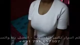 سمين أبيض عربي امرأة قرنية جبهة مورو كبيرة الثدي كس جسم كبير