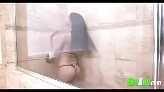 مايا خليفة عاهرة عربية تتناك من
