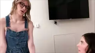 الاخت تغار على اخوها - سكس مترجم